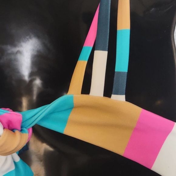 Raisins Belle Mar Miami Tie Back Bikini Swim Top Large Navy - Picture 7 of 10